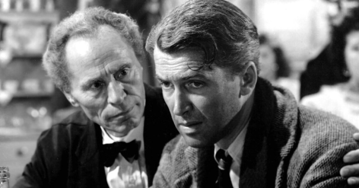 George just said a prayer for help and Nick at the bar consoles n It’s a Wonderful Life